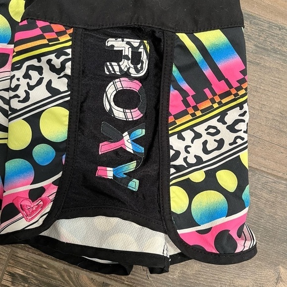 Roxy Board Shorts Size 3-Black w Rainbow Graffiti print - Picture 2 of 6